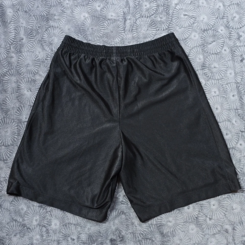 Black Nike Basketball Shorts - Picture 3 of 4